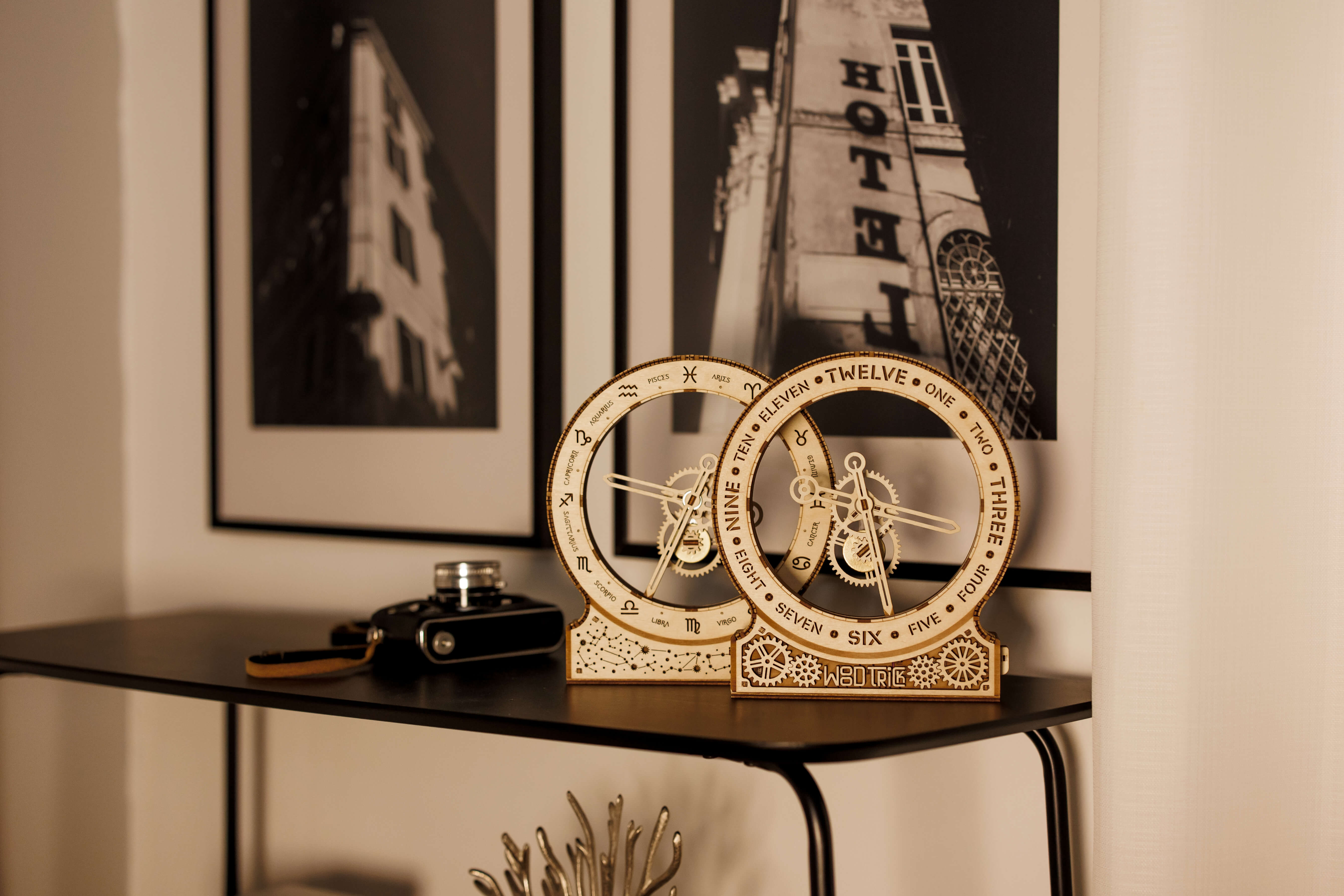 Time is in the air: discover new kinetic clocks from WoodTrick!